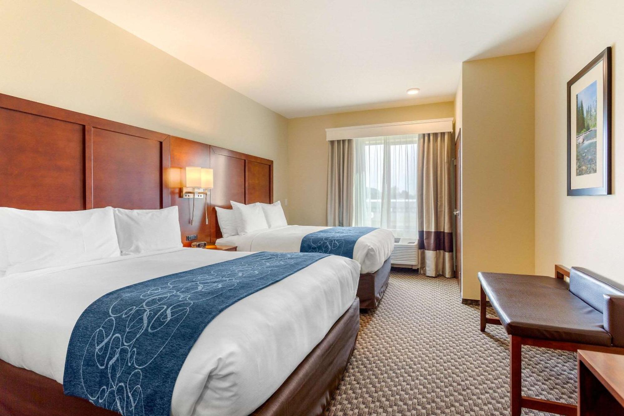 Comfort Suites Burlington Near I-5 Екстер'єр фото