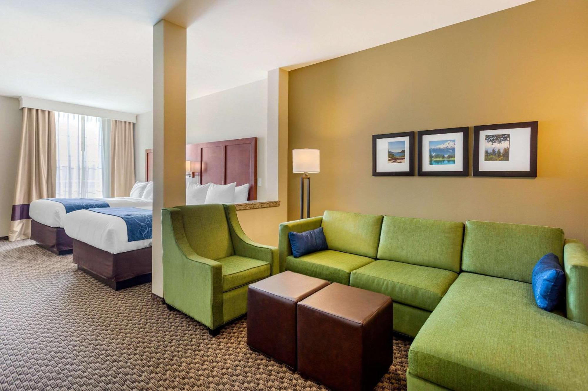 Comfort Suites Burlington Near I-5 Екстер'єр фото