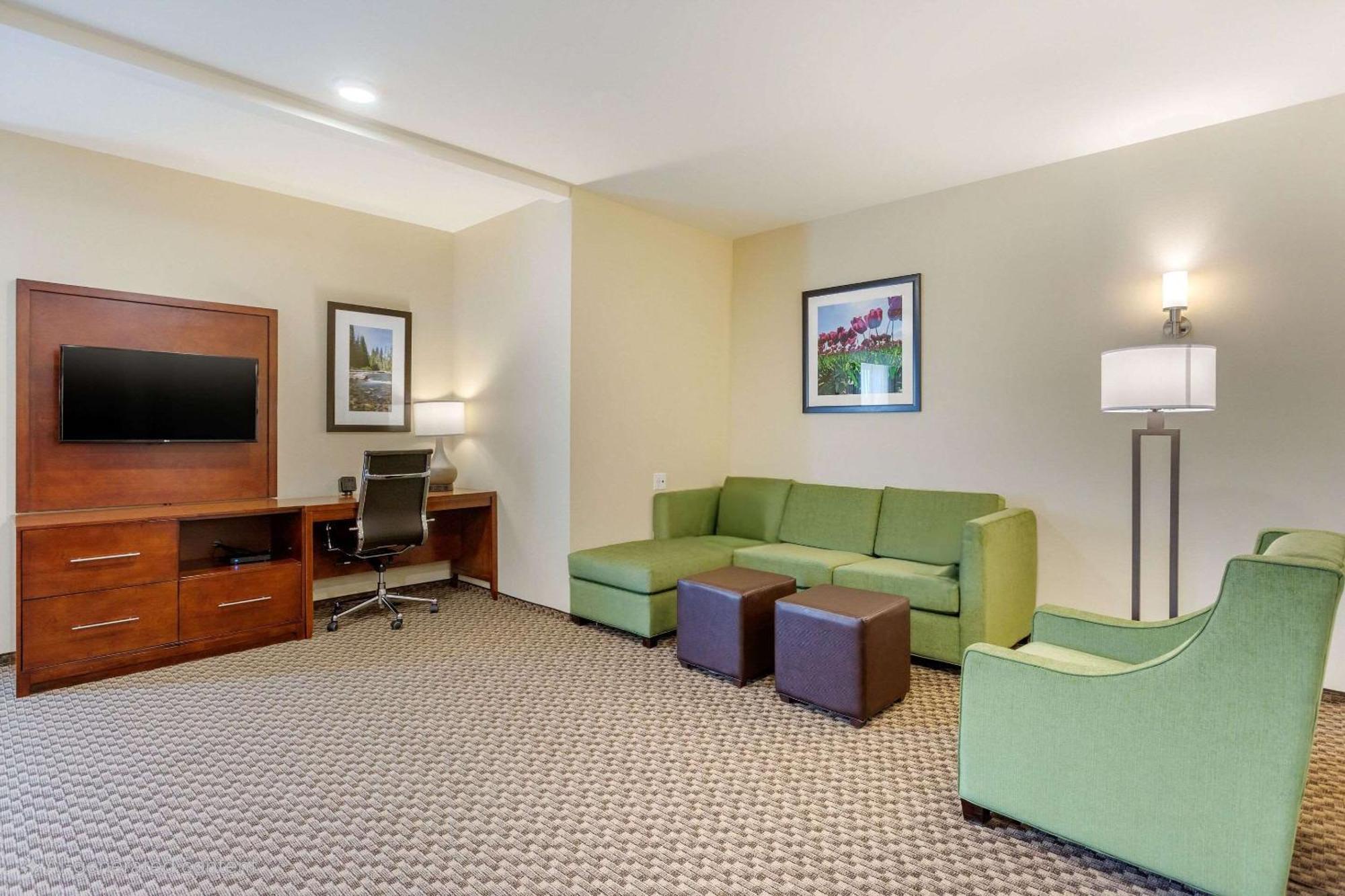 Comfort Suites Burlington Near I-5 Екстер'єр фото